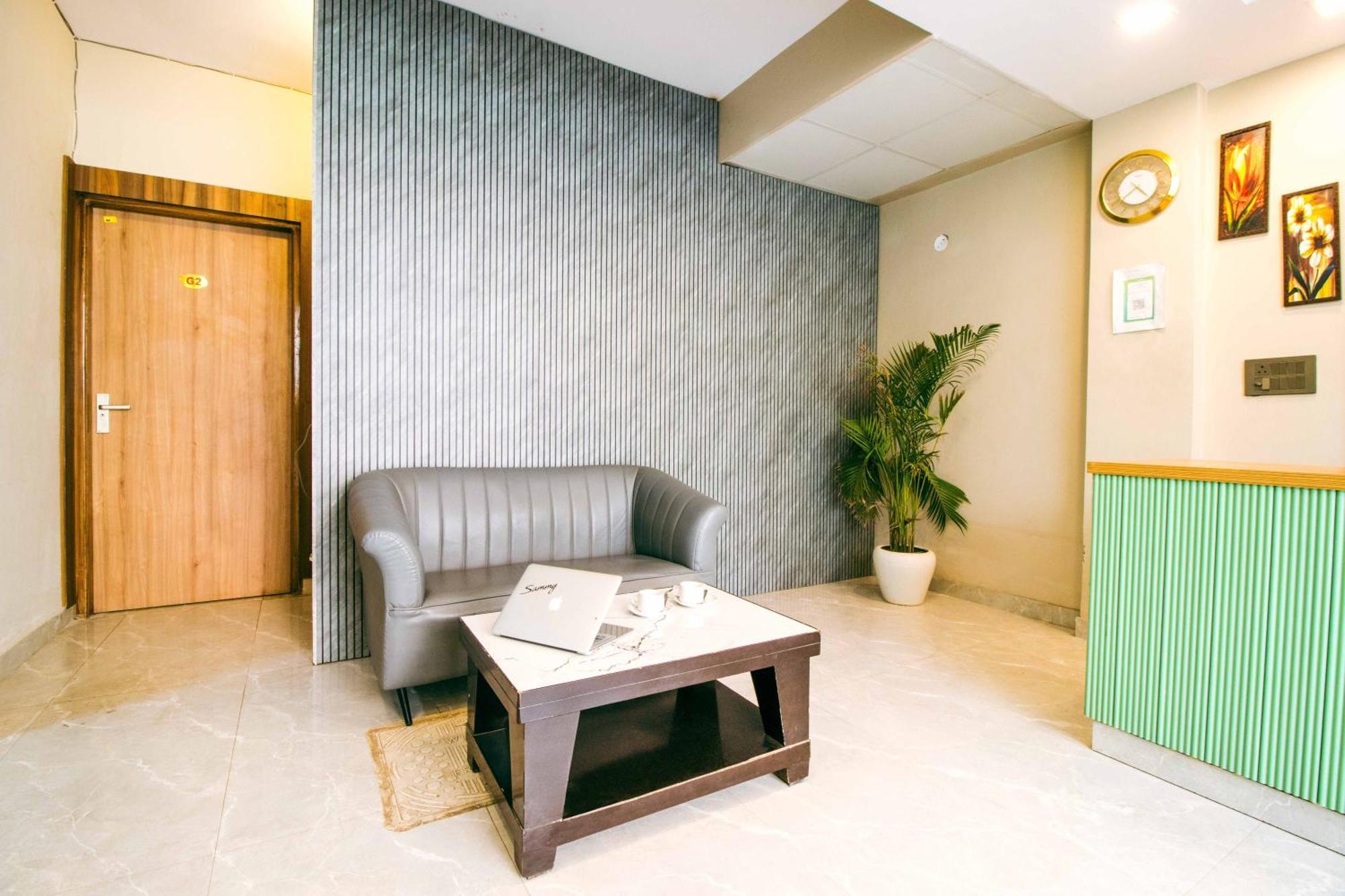 Hotel Treebo Elite Corporate, Sector 62 Noida Exteriér fotografie