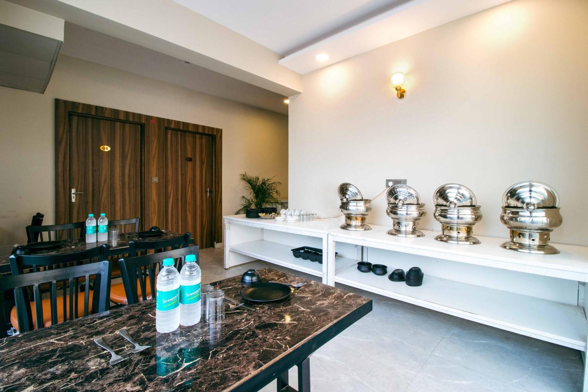 Hotel Treebo Elite Corporate, Sector 62 Noida Exteriér fotografie