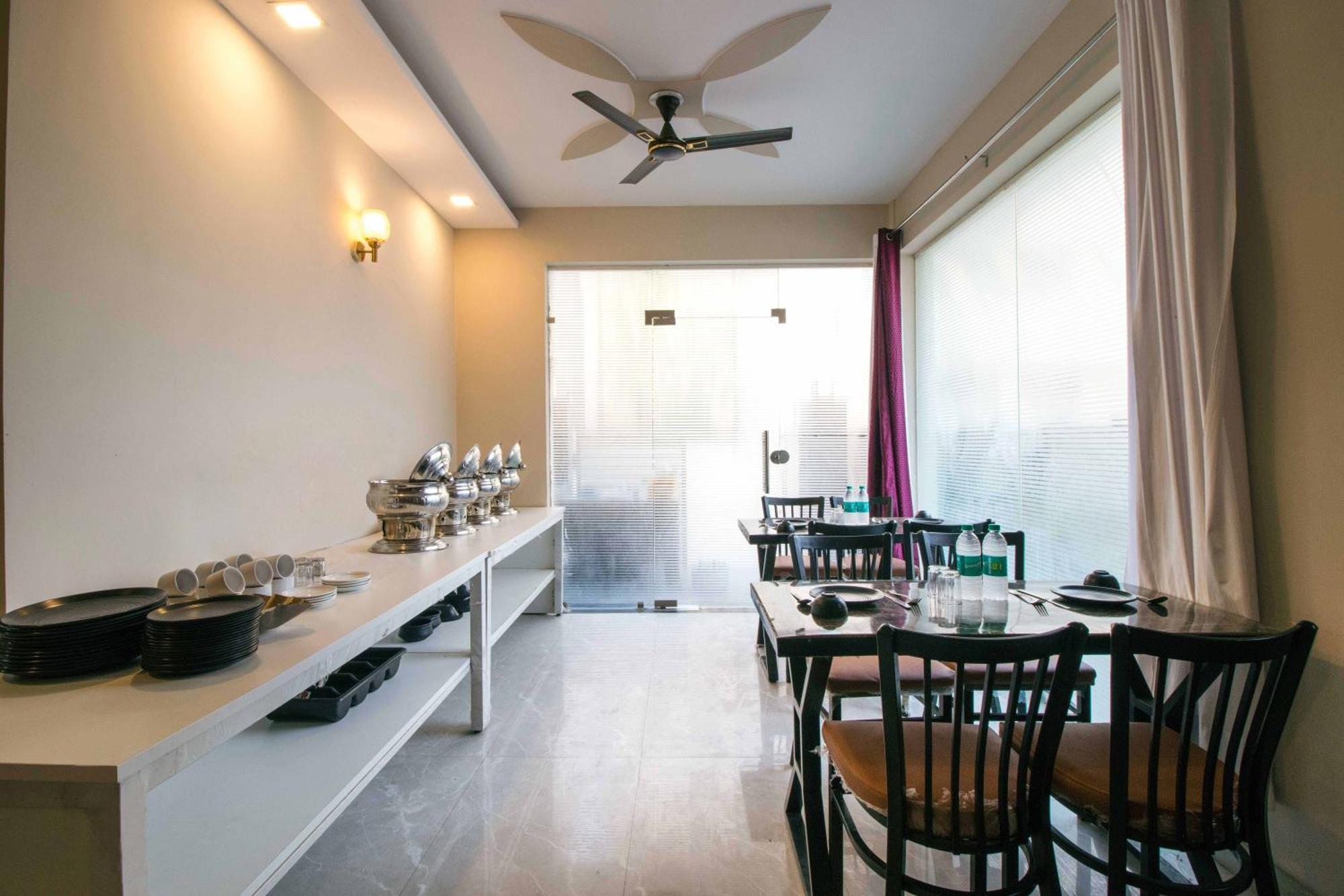 Hotel Treebo Elite Corporate, Sector 62 Noida Exteriér fotografie