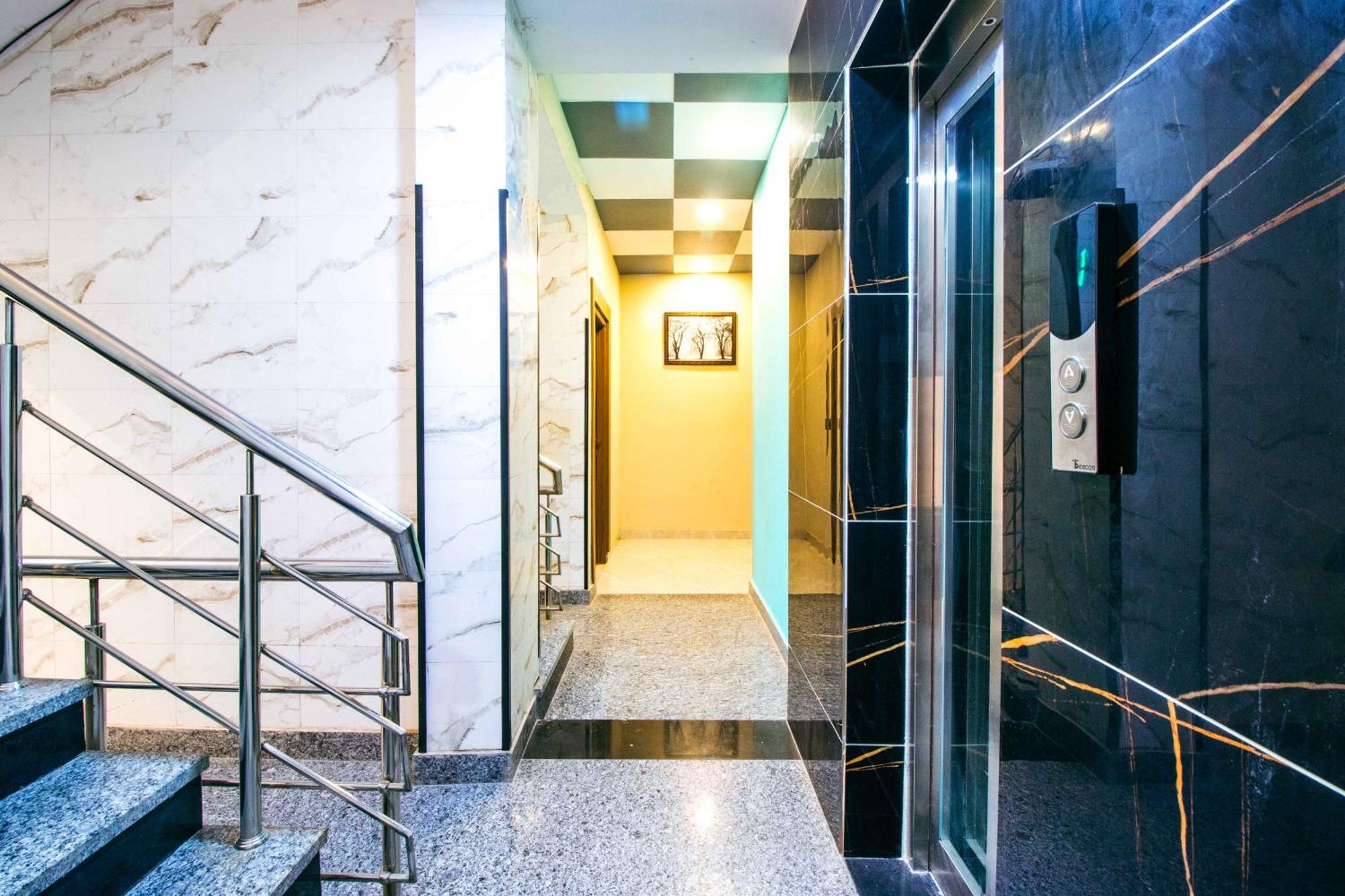 Hotel Treebo Elite Corporate, Sector 62 Noida Exteriér fotografie