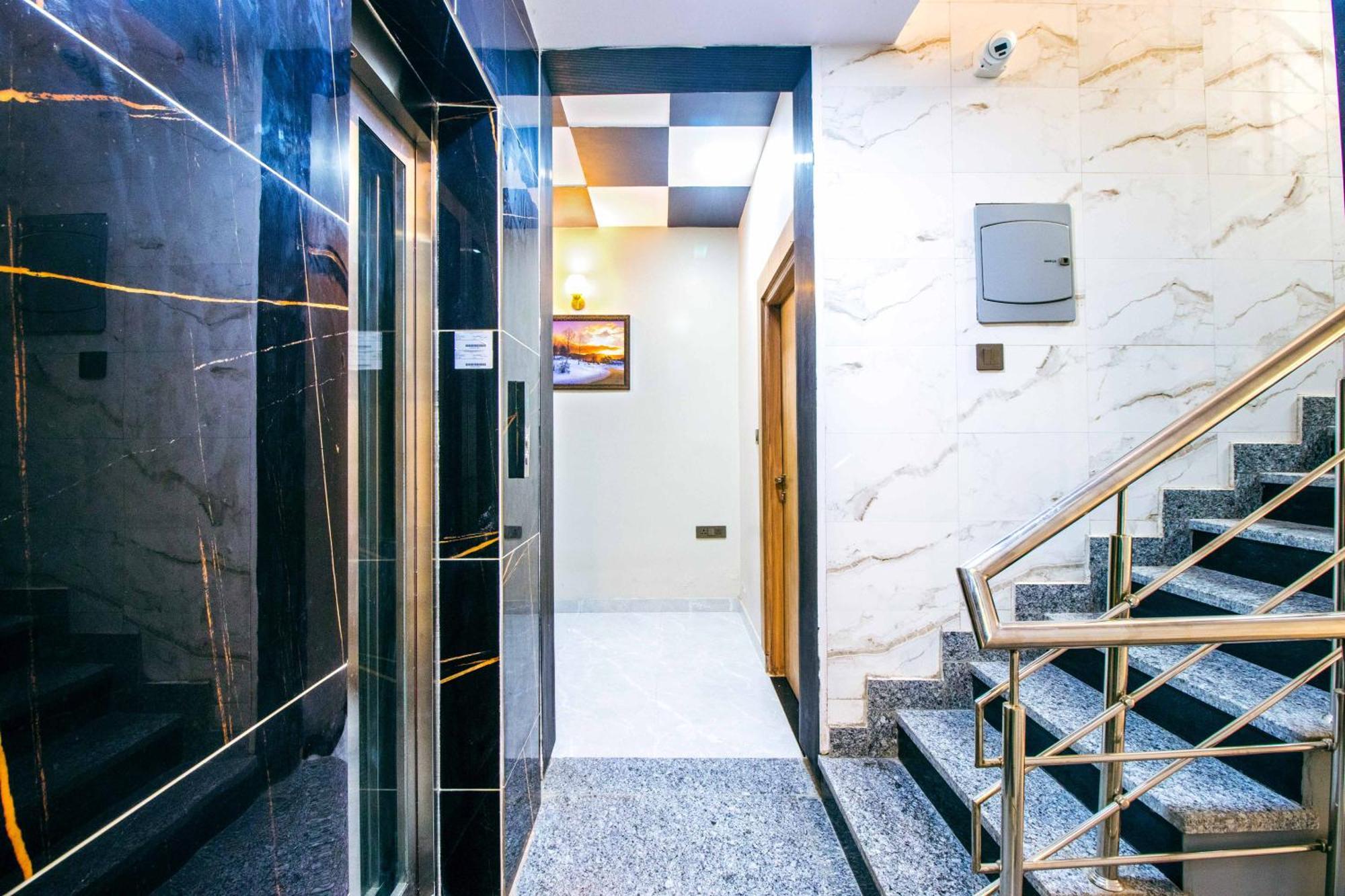 Hotel Treebo Elite Corporate, Sector 62 Noida Exteriér fotografie